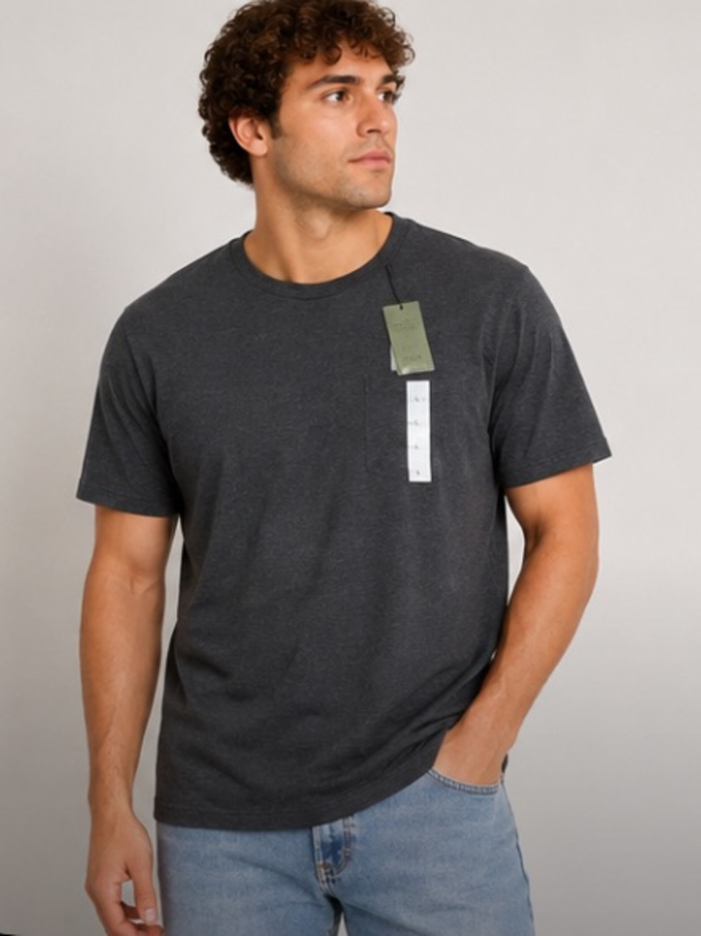 Goodfellow NWT men’s grey v-neck shirt large